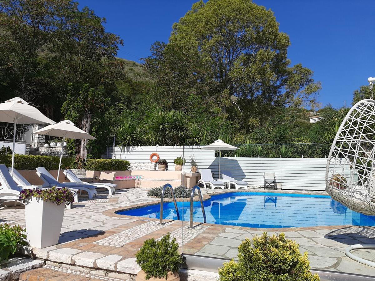 Imerolia Beach Villa Kassiopi Corfu Екстер'єр фото
