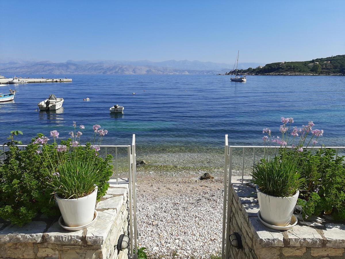 Imerolia Beach Villa Kassiopi Corfu Екстер'єр фото