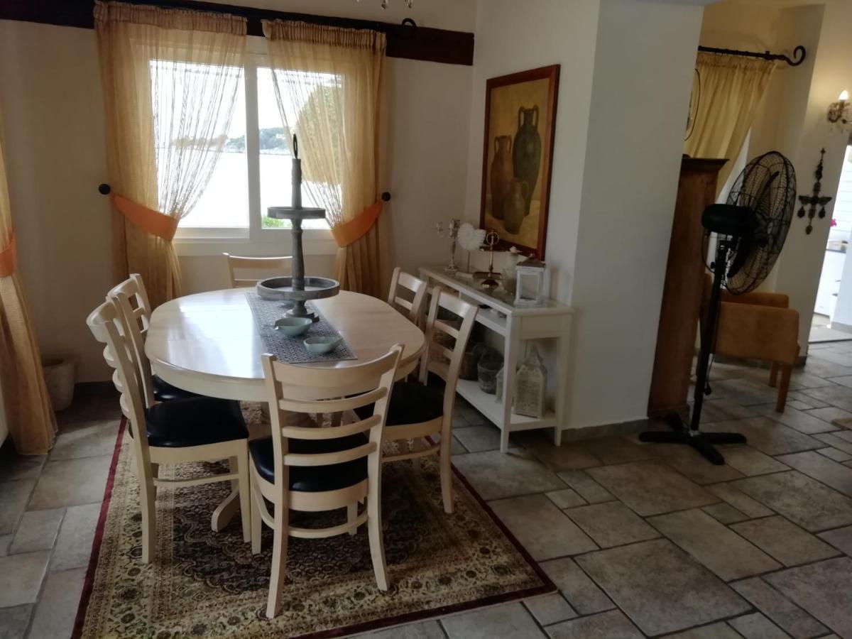 Imerolia Beach Villa Kassiopi Corfu Екстер'єр фото