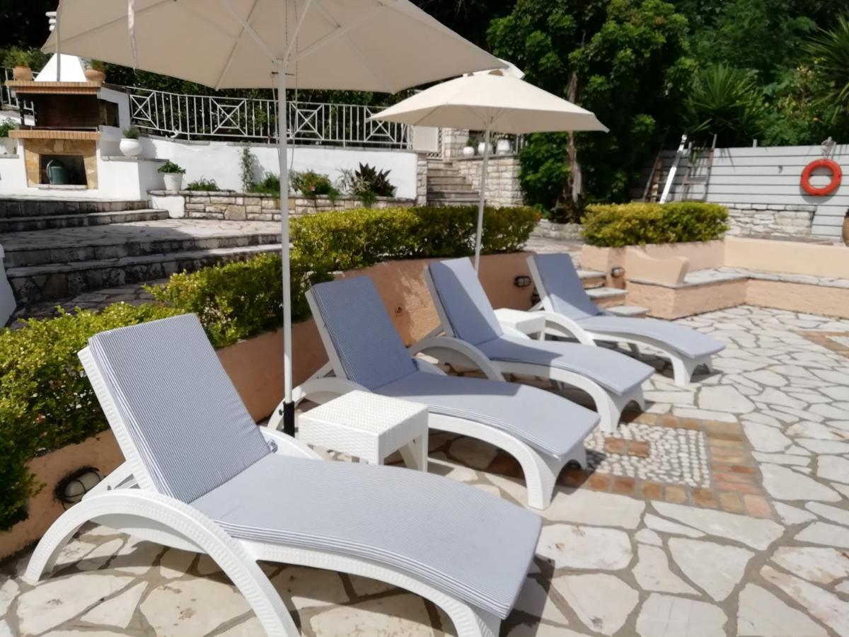Imerolia Beach Villa Kassiopi Corfu Екстер'єр фото