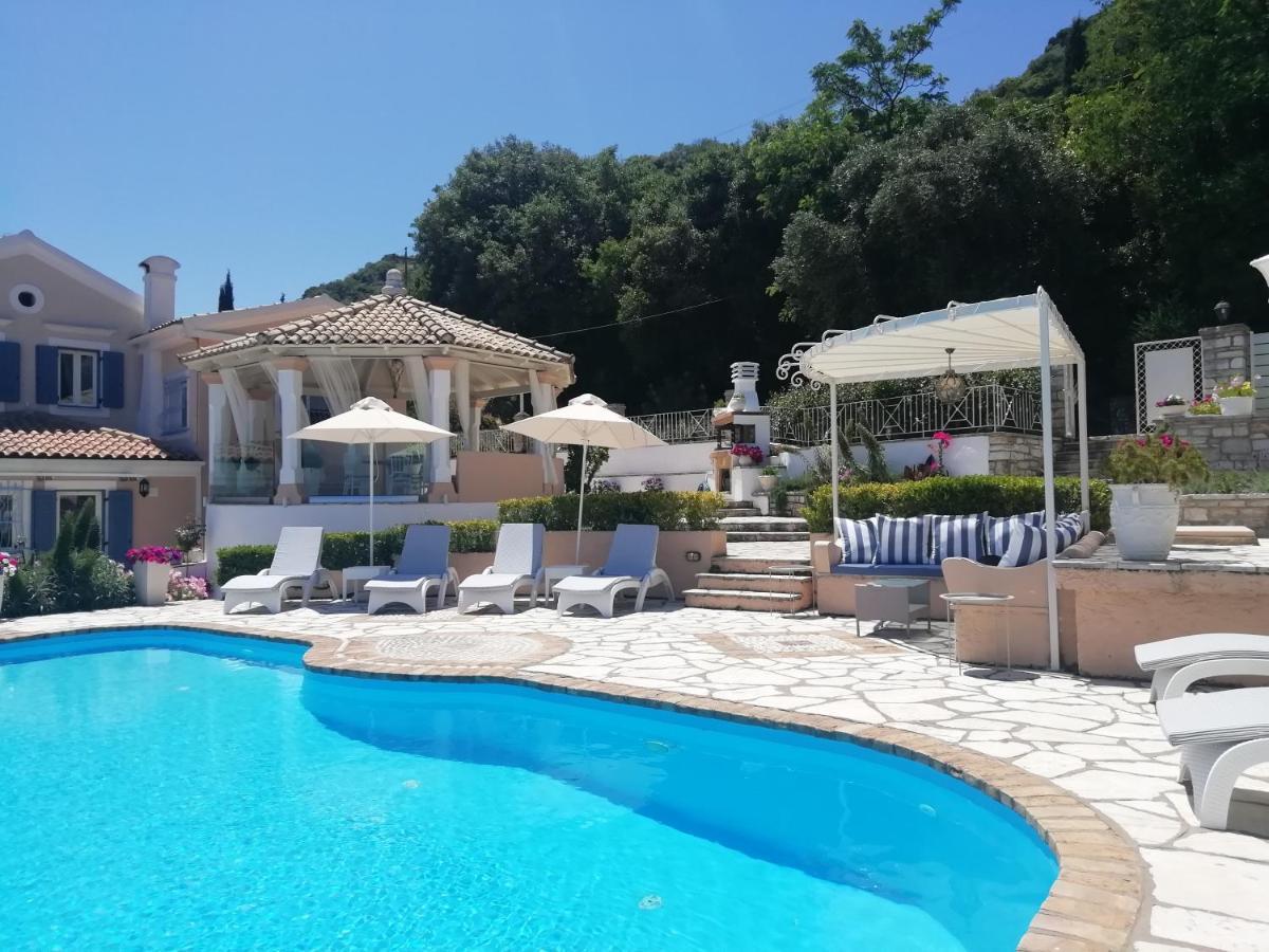 Imerolia Beach Villa Kassiopi Corfu Екстер'єр фото