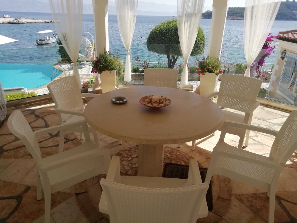 Imerolia Beach Villa Kassiopi Corfu Екстер'єр фото
