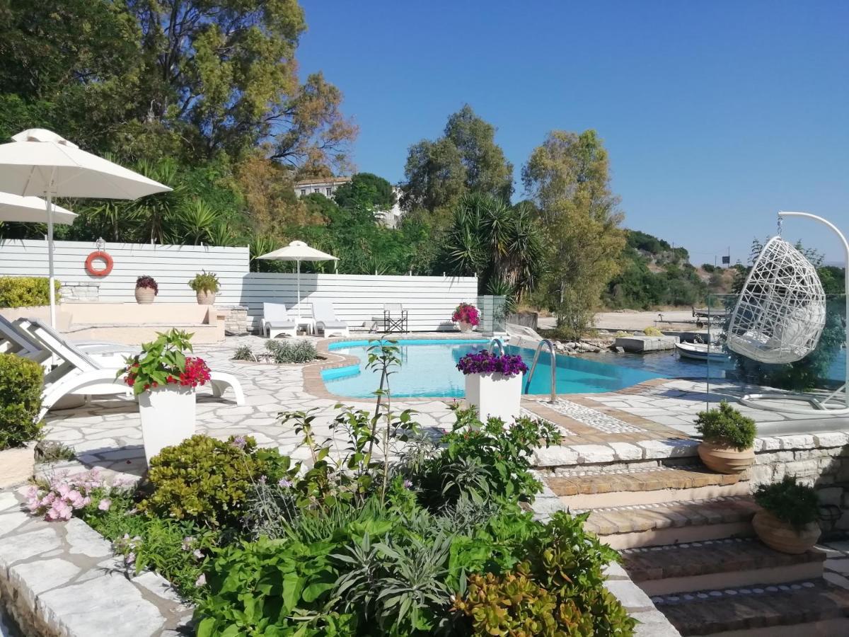 Imerolia Beach Villa Kassiopi Corfu Екстер'єр фото