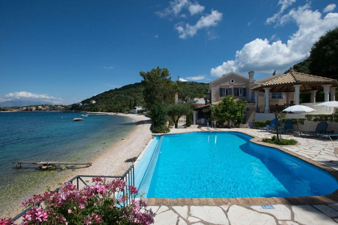 Imerolia Beach Villa Kassiopi Corfu Екстер'єр фото